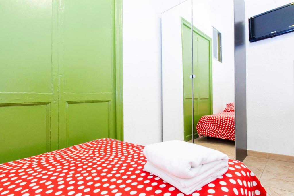 Hostal Bahia Madrid Oda fotoğraf