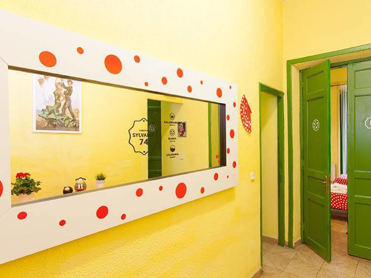 Hostal Bahia Madrid Dış mekan fotoğraf